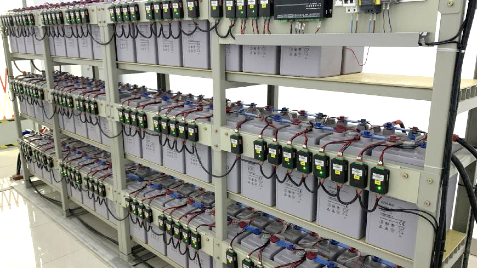 Battery Tester For Data Center Solution